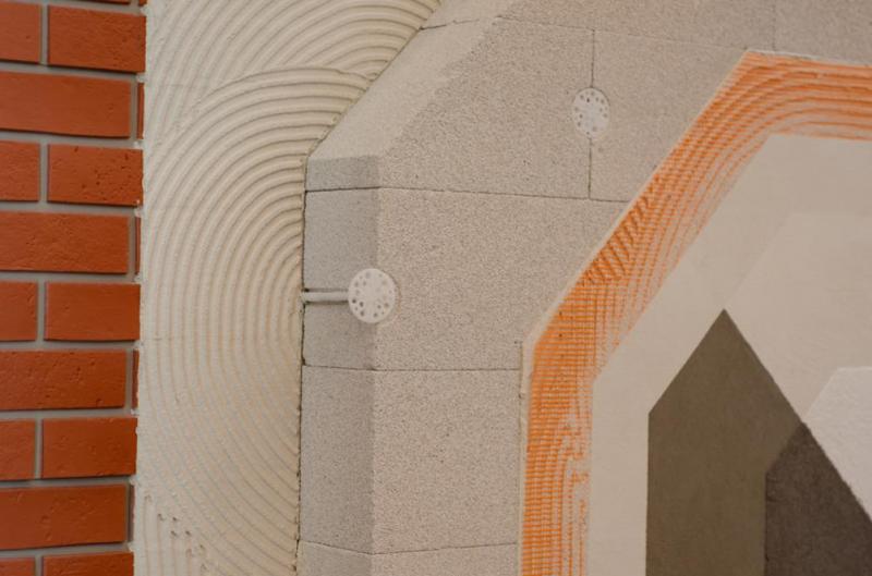 Isolation ext&eacute;rieure &agrave; P&eacute;riers : optimisez votre confort thermique